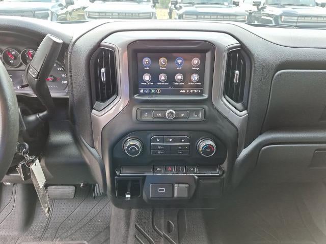 2020 Chevrolet Silverado 1500 Crew Cab Short Box 2-Wheel Drive Custom