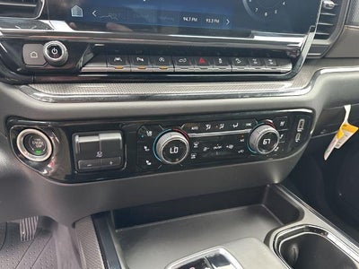 2023 Chevrolet Silverado 1500 Crew Cab Short Box 4-Wheel Drive ZR2