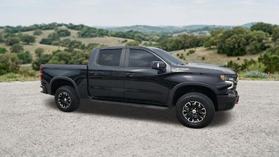 2023 Chevrolet Silverado 1500 Crew Cab Short Box 4-Wheel Drive ZR2