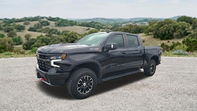 2023 Chevrolet Silverado 1500 Crew Cab Short Box 4-Wheel Drive ZR2