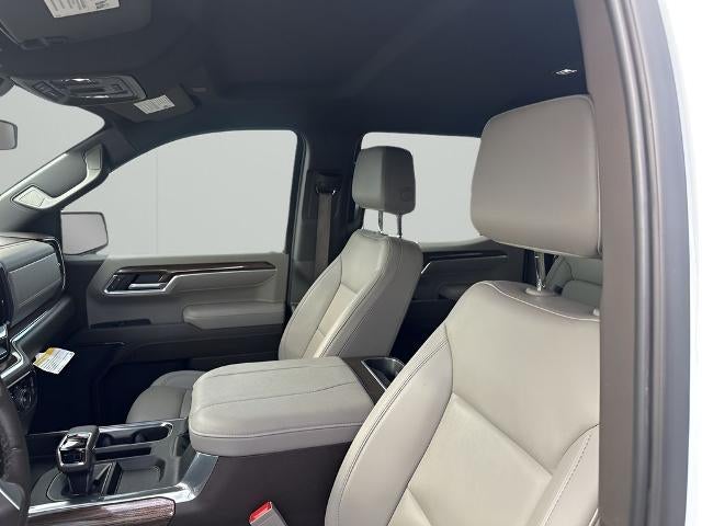 2025 Chevrolet Silverado 1500 Crew Cab Short Box 4-Wheel Drive LT 1LT