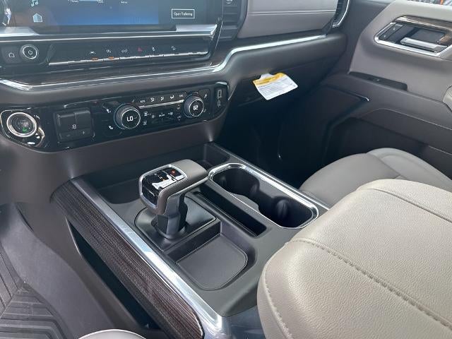 2025 Chevrolet Silverado 1500 Crew Cab Short Box 4-Wheel Drive LT 1LT