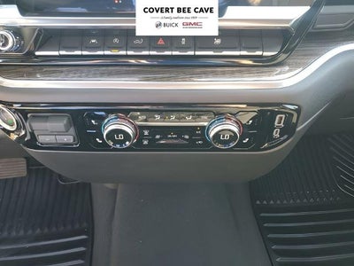 2026 GMC Sierra 1500 Crew Cab Short Box 4-Wheel Drive Elevation 3VL