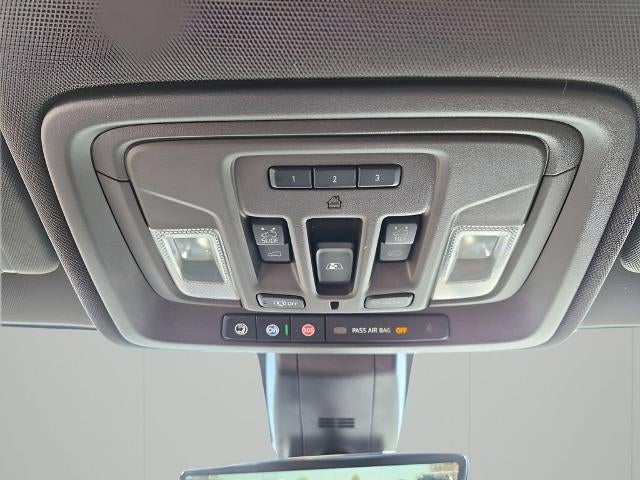 2021 GMC Sierra 1500 Crew Cab Short Box 4-Wheel Drive Denali