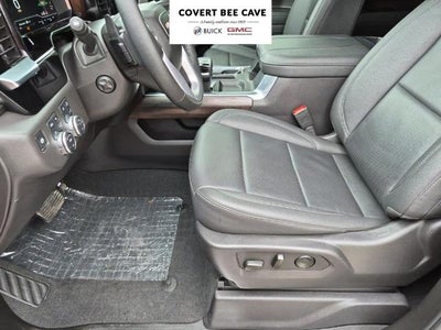 2025 GMC Sierra 1500 Crew Cab Short Box 4-Wheel Drive SLT