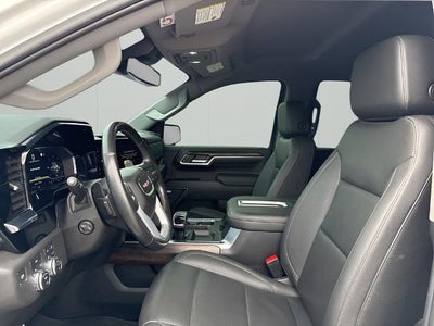 2022 GMC Sierra 1500 Crew Cab Short Box 4-Wheel Drive SLT