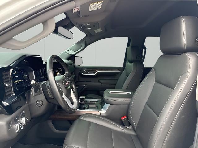 2022 GMC Sierra 1500 Crew Cab Short Box 4-Wheel Drive SLT