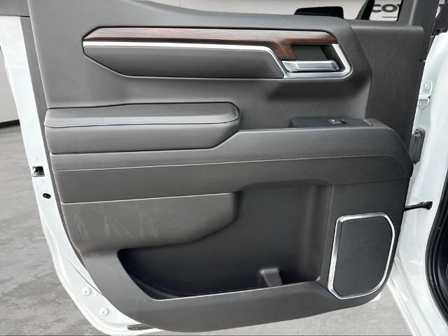 2022 GMC Sierra 1500 Crew Cab Short Box 4-Wheel Drive SLT