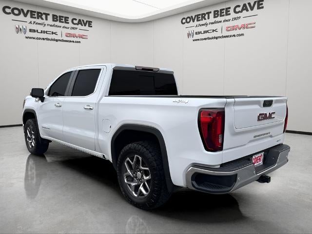 2022 GMC Sierra 1500 Crew Cab Short Box 4-Wheel Drive SLT