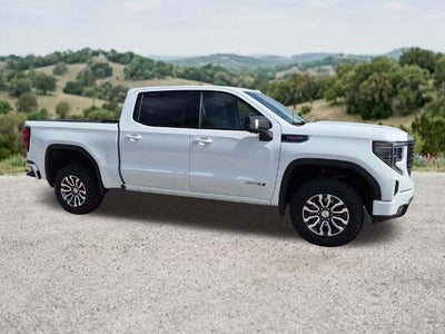 2023 GMC Sierra 1500 Crew Cab Short Box 4-Wheel Drive AT4