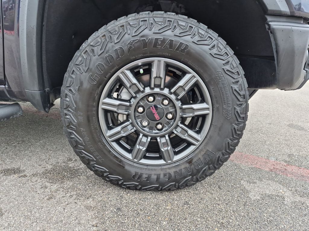 2024 GMC Sierra 1500 Crew Cab Short Box 4-Wheel Drive AT4X