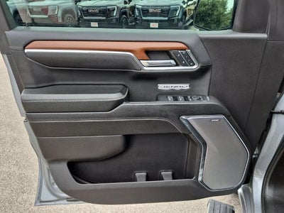2023 GMC Sierra 1500 Crew Cab Short Box 4-Wheel Drive Denali