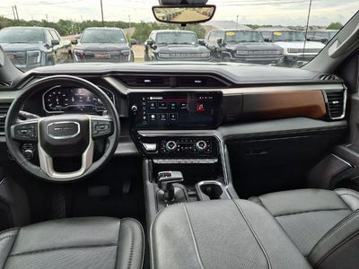 2023 GMC Sierra 1500 Crew Cab Short Box 4-Wheel Drive Denali