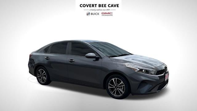 2022 Kia Forte LXS IVT