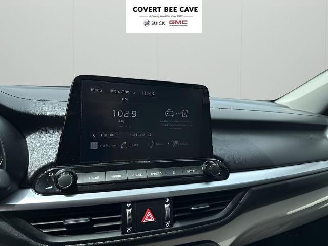 2022 Kia Forte LXS IVT