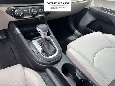 2022 Kia Forte LXS IVT