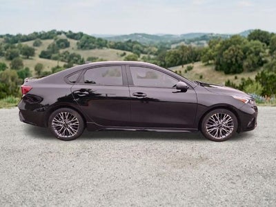 2023 Kia Forte GT-Line IVT