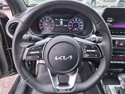 2023 Kia Forte GT-Line IVT
