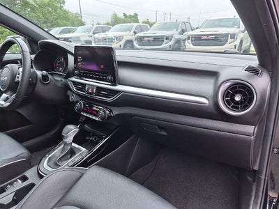 2023 Kia Forte GT-Line IVT