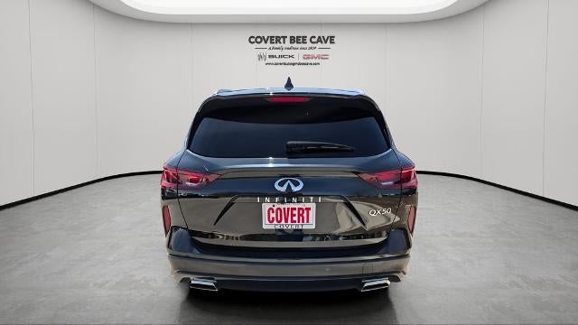 2022 INFINITI QX50 LUXE FWD
