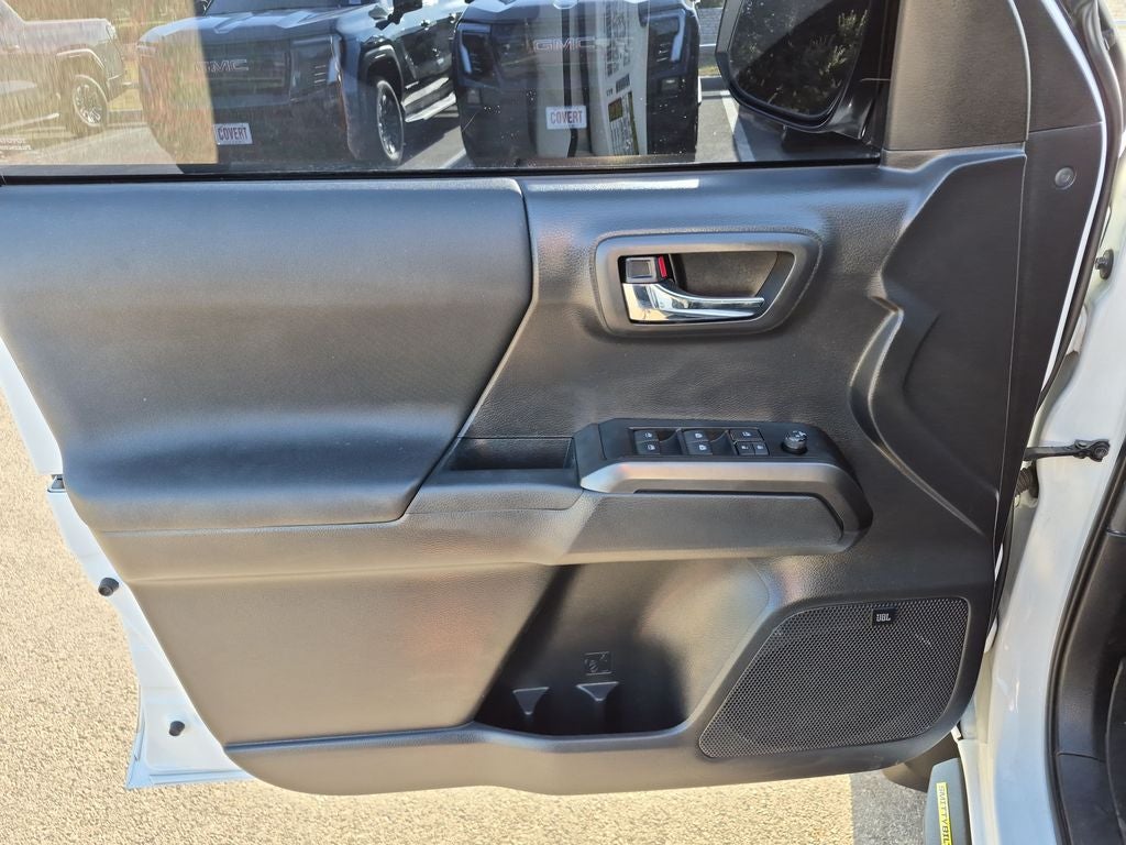 2022 Toyota Tacoma TRD Off-Road V6
