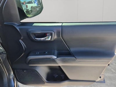 2016 Toyota Tacoma 4WD Double Cab Long Bed V6 Automatic TRD Sport (Natl)