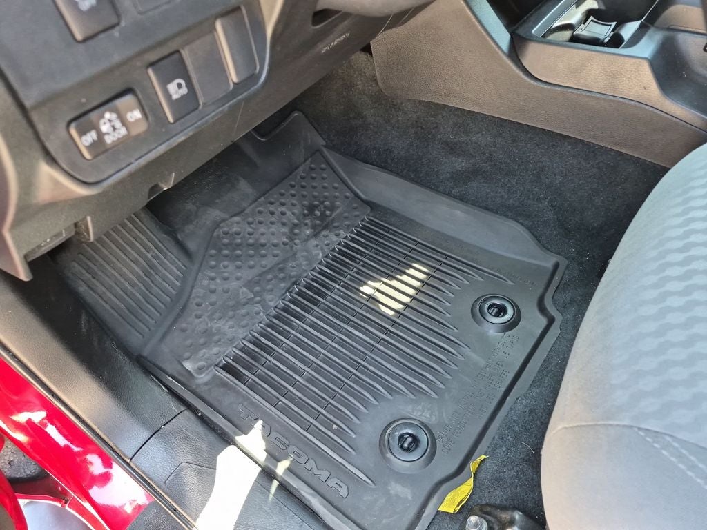 2023 Toyota Tacoma SR V6