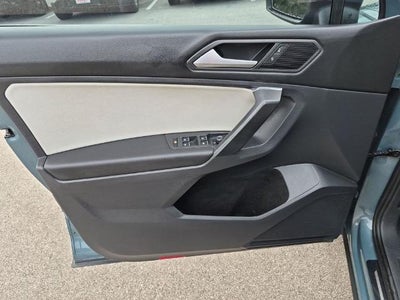 2021 Volkswagen Tiguan 2.0T SE FWD