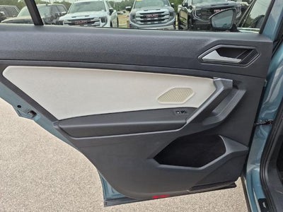 2021 Volkswagen Tiguan 2.0T SE FWD