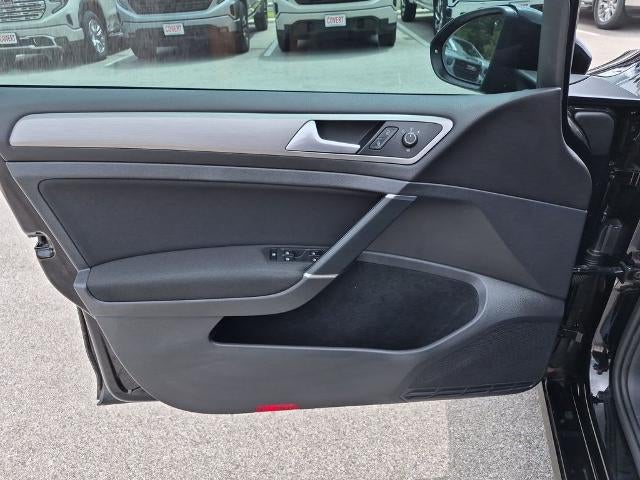 2016 Volkswagen Golf SportWagen 4dr Auto TSI S