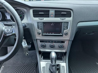 2016 Volkswagen Golf SportWagen 4dr Auto TSI S