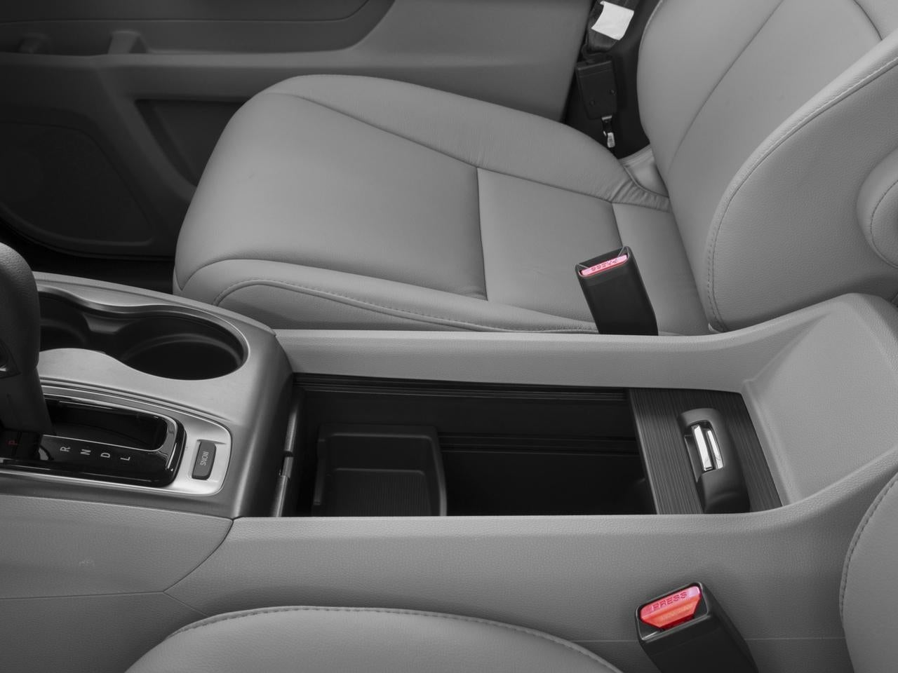 2016 Honda Pilot 2WD EX-L with DVD Rear Entertainment System