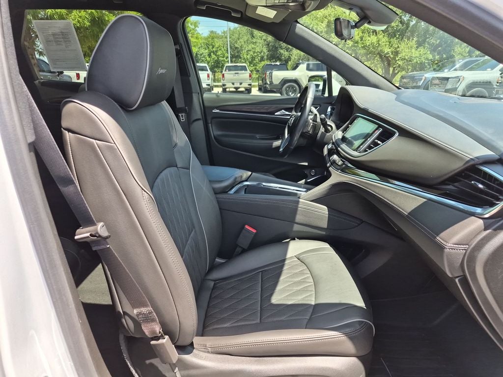 2024 Buick Enclave Avenir