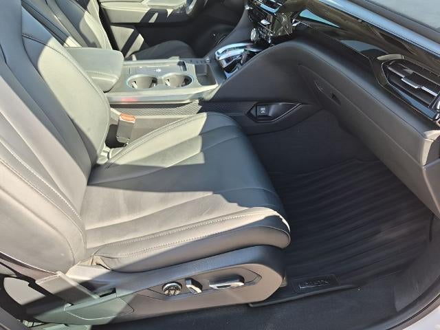 2025 Acura MDX SH-AWD