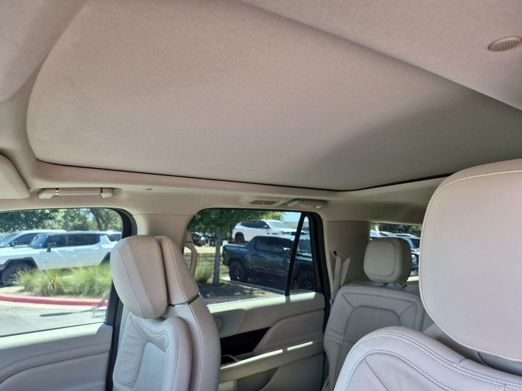 2021 Lincoln Navigator L Reserve