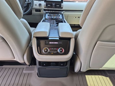 2021 Lincoln Navigator L Reserve