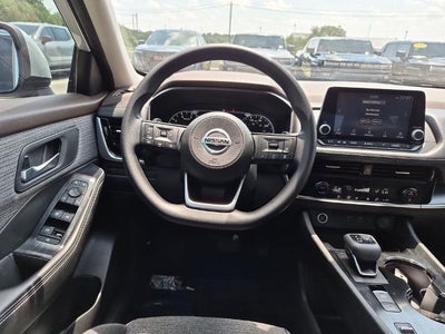 2021 Nissan Rogue FWD SV