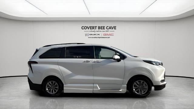 2024 Toyota Sienna XLE AWD 7-Passenger (Natl)