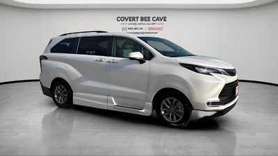 2024 Toyota Sienna XLE AWD 7-Passenger (Natl)