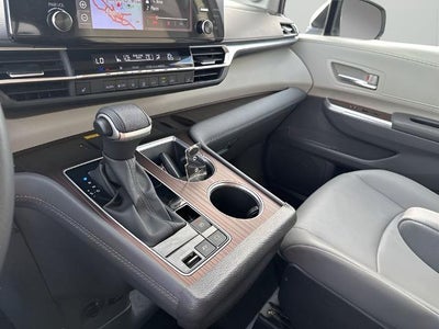 2024 Toyota Sienna XLE AWD 7-Passenger (Natl)