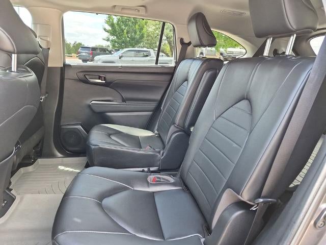 2023 Toyota Highlander XLE AWD (Natl)