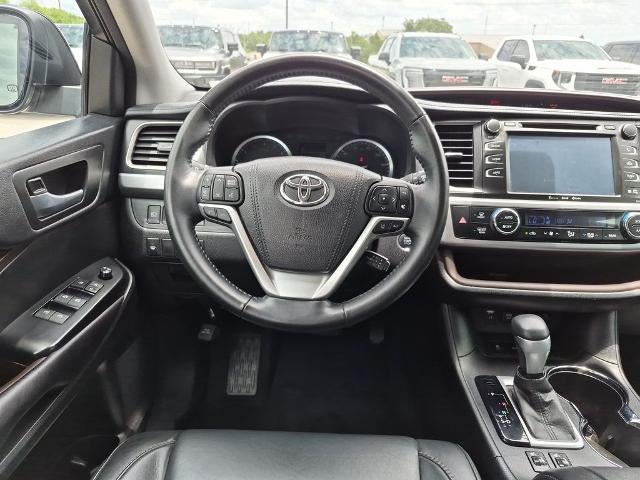 2017 Toyota Highlander XLE V6 FWD (Natl)