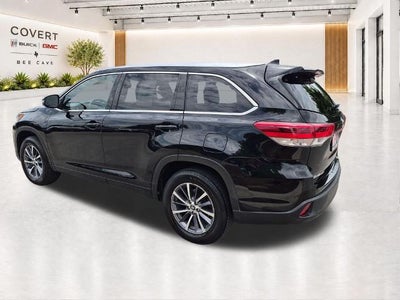 2017 Toyota Highlander XLE V6 FWD (Natl)