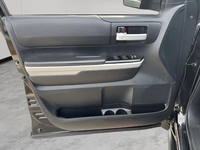 2018 Toyota Tundra 4WD 4WD SR5 CrewMax 5.5' Bed 5.7L FFV (SE)