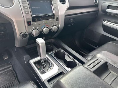 2018 Toyota Tundra 4WD 4WD SR5 CrewMax 5.5' Bed 5.7L FFV (SE)
