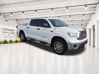 2012 Toyota Tundra 4WD Truck 4WD CrewMax Short Bed 5.7L FFV (Natl)