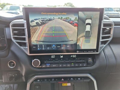 2022 Toyota Tundra 4WD 4WD Platinum CrewMax 5.5' Bed (Natl)