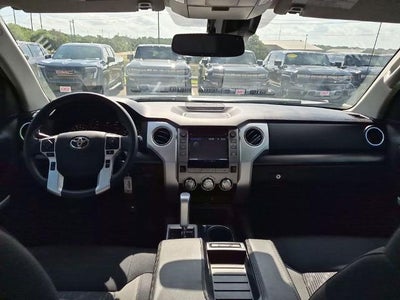 2019 Toyota Tundra 2WD 2WD SR5 Double Cab 6.5' Bed 5.7L (Natl)