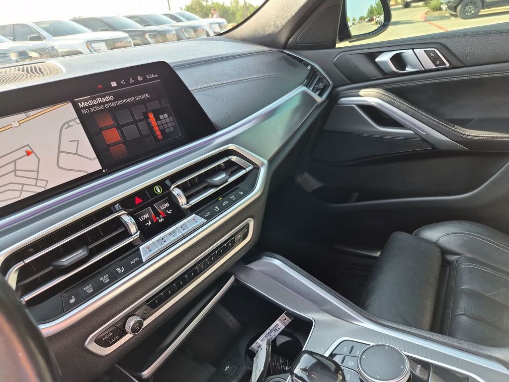 2021 BMW X6 xDrive40i