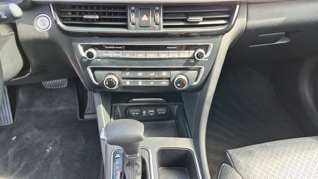 2020 Kia Optima SE